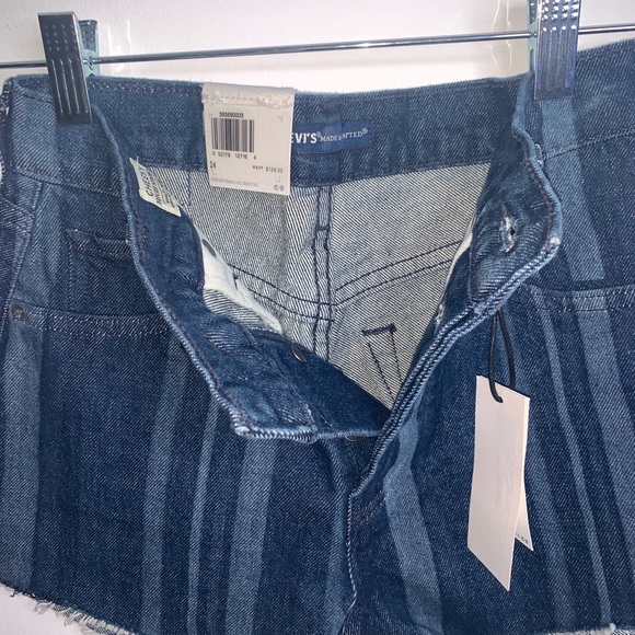 Levi’s Made & Crafted Cheeky High Rise Shorts - Picture 4 of 6